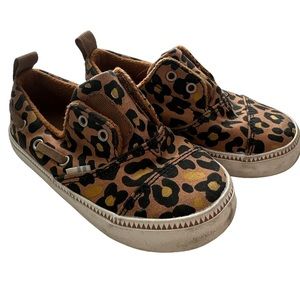 Toms toddler girl size 8